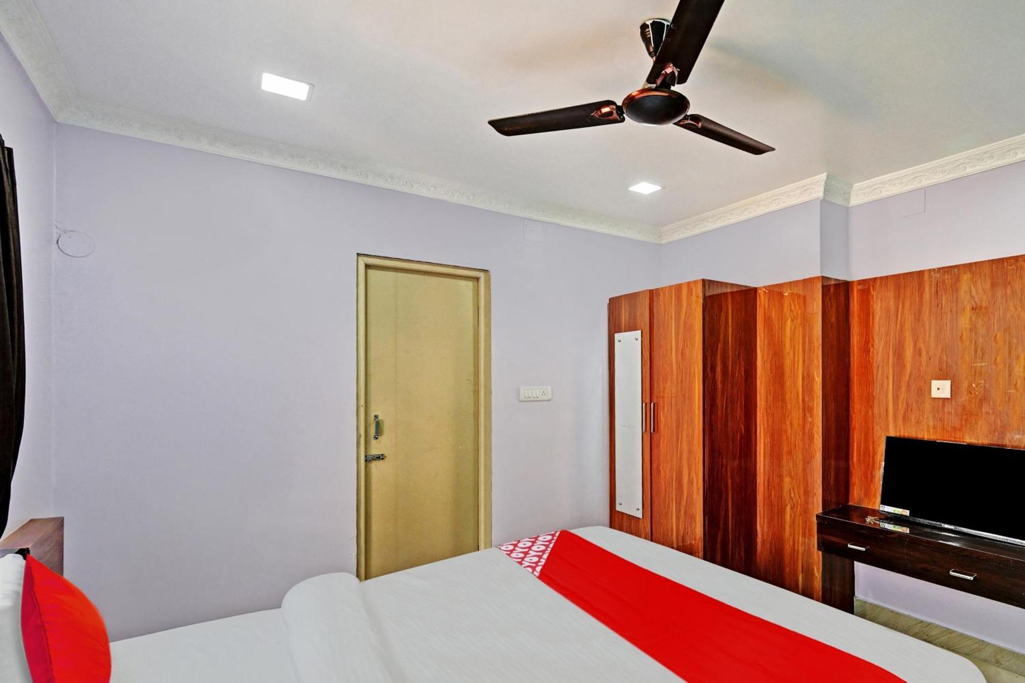 Hotel O Hi5 Days Inn Premium Bhubaneswar Bilik gambar